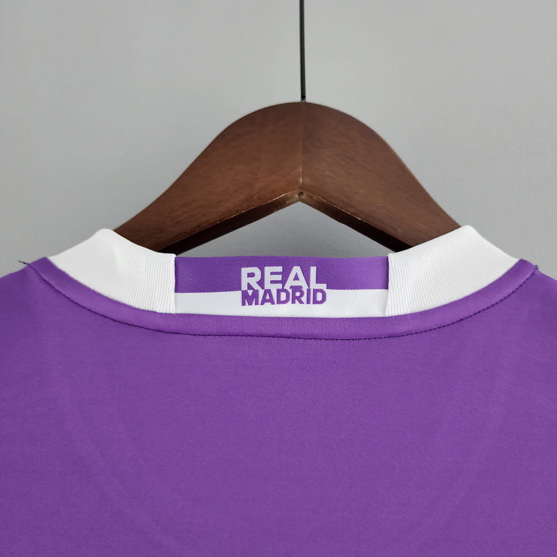 Camisa Retrô Real Madrid 16/17 Away