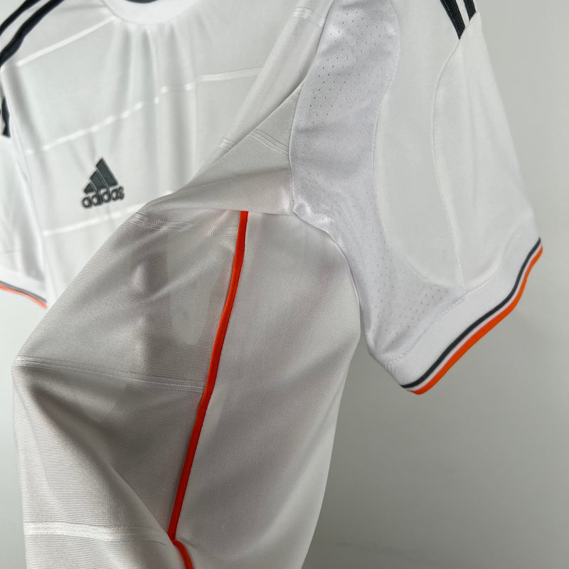 Camisa Retrô Real Madrid 13/14 Home