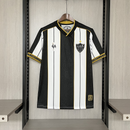 Camisa Atlético Mineiro Manto da Massa 2025 - Versão Torcedor Masculino - Preta e Branca