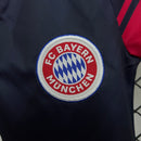 Conjunto Infantil Retrô FC Bayern Munique 1997-98 Home