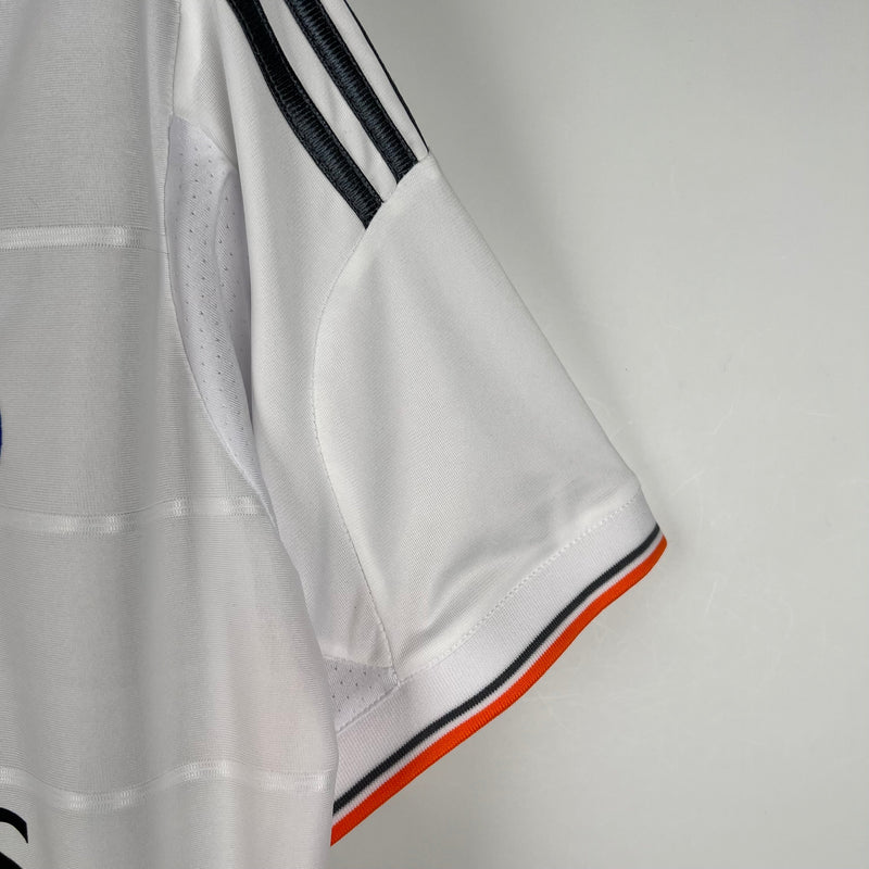 Camisa Retrô Real Madrid 13/14 Home
